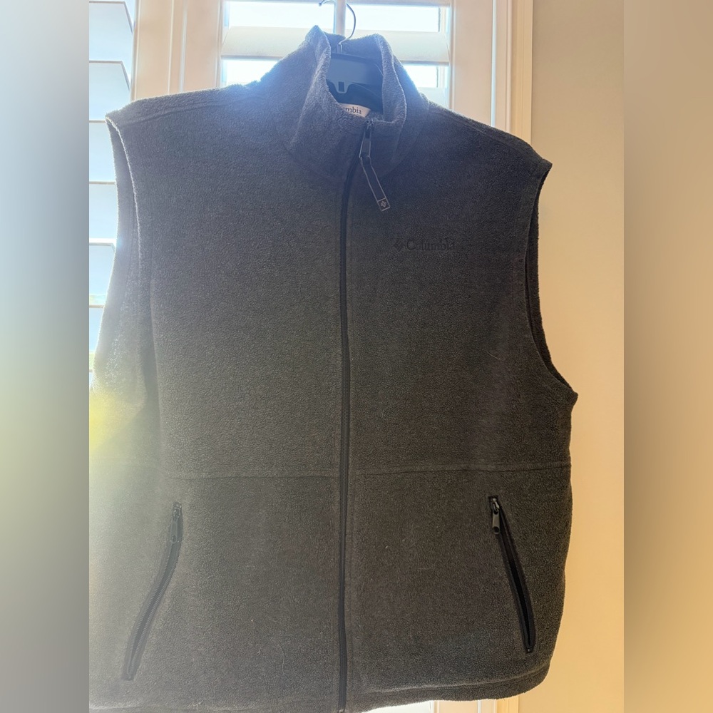 Columbia Gray Vest